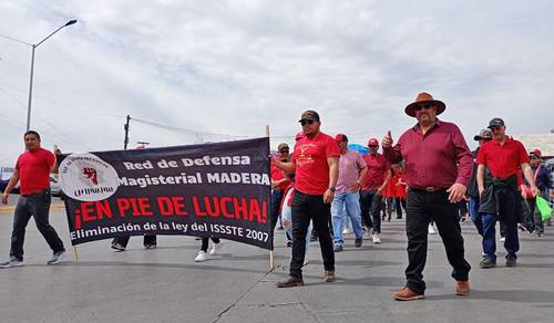 Chihuahua: marchan 5 mil maestros contra reforma a la Ley del Issste