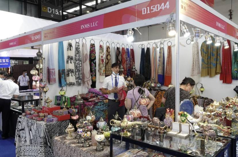 Visitantes de la 19.ª Exposición China-ASEAN