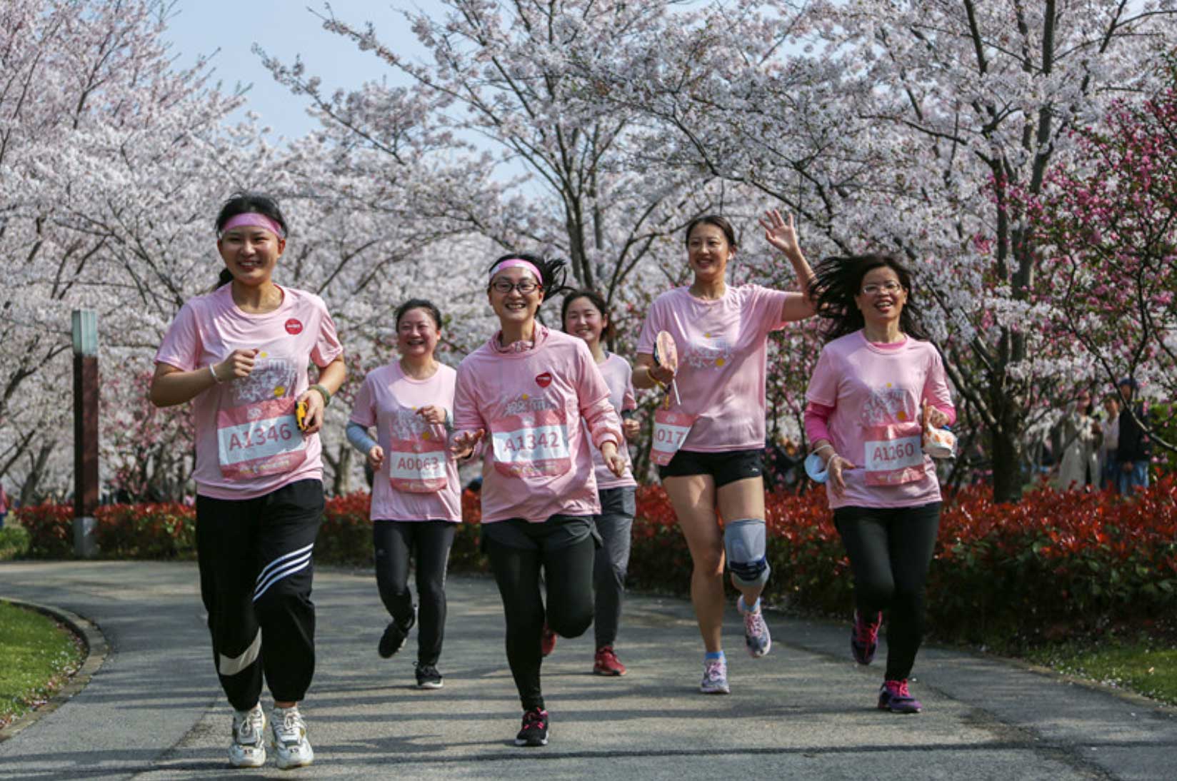 La carrera femenina de 10 kilómetros comenzó