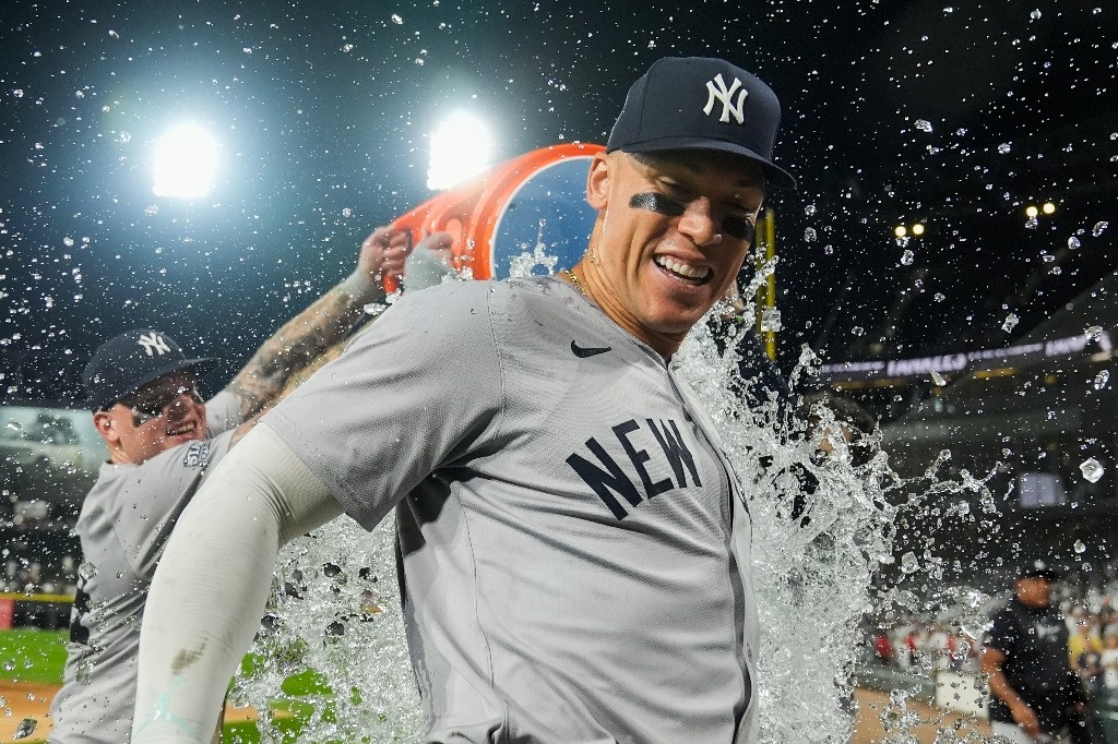 Aaron Judge is the fastest player to reach 300 home runs