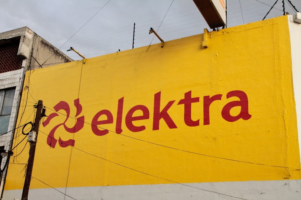 SCJN agrees to review Elektra’s complaint against the SAT