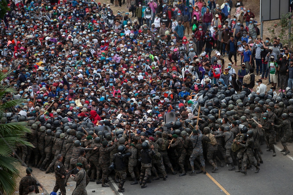 La Jornada Advierte Guatemala sobre nueva caravana migrante