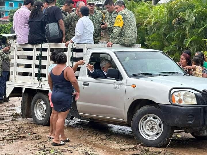 La Jornada - Se Reúne AMLO Con Gabinete Y Autoridades De Guerrero En ...