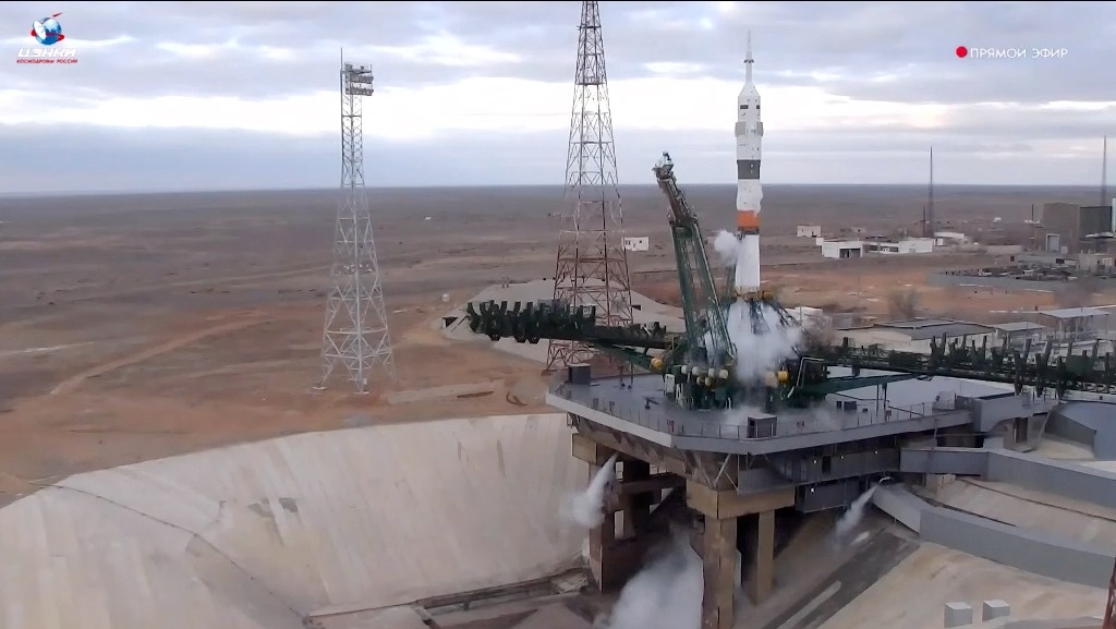 The takeoff of the Russian Soyuz spacecraft is canceled at the last minute