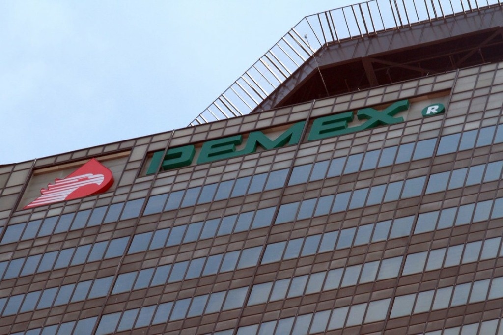 Pemex support reaches  billion, risk for Mexico’s rating: Fitch