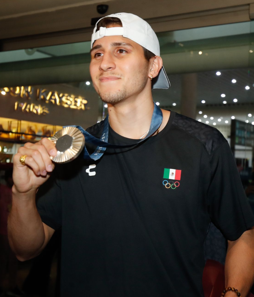 Mexican athletes arrive in Mexico City after their participation in the Paris 2024 Olympic Games