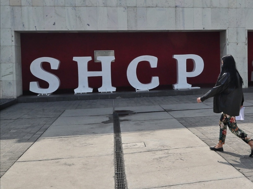 SHCP authorizes pending payments to 700 teachers who work at Inbal