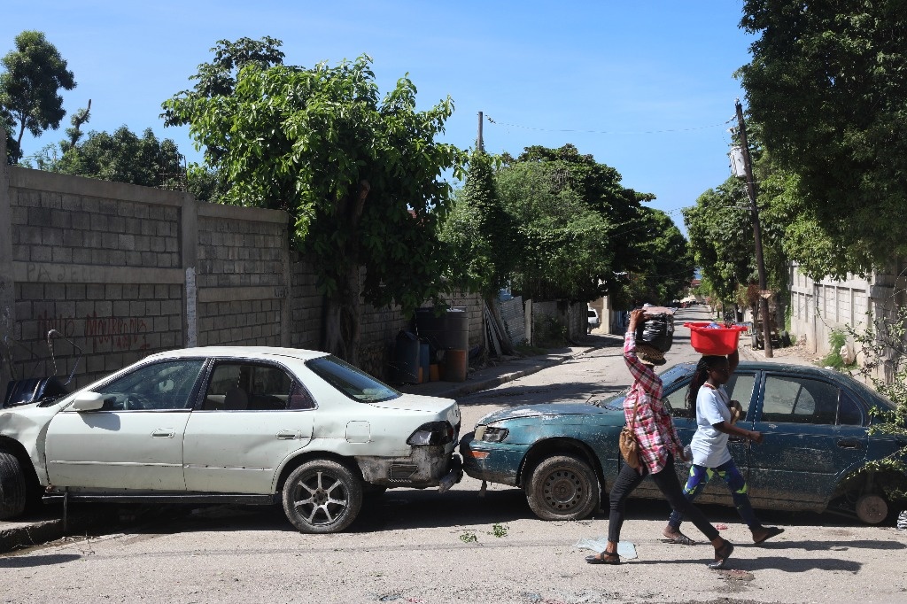 Gang advance forces Haitians to flee their homes