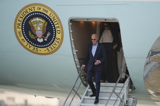 Biden and Xi, in Lima for bilateral meeting and APEC summit