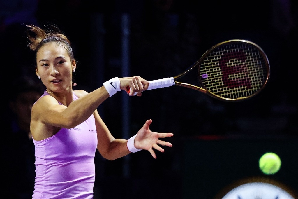 China’s Qinwen defeats Italian Paolini and advances to the WTA semifinals