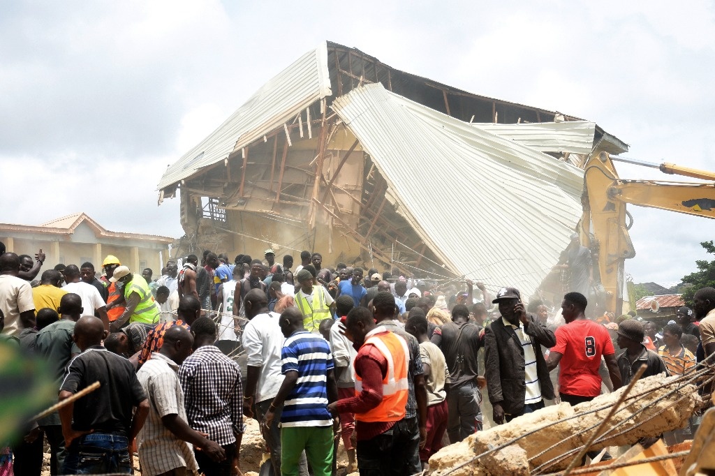 College collapses in central Nigeria; 21 lifeless