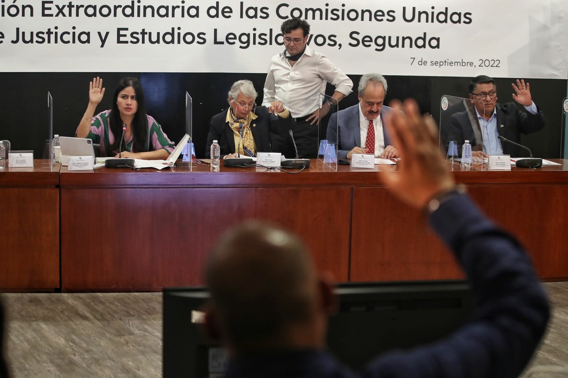 La Jornada Comisiones Del Senado Aprueban Minuta De Reforma Sobre Gn