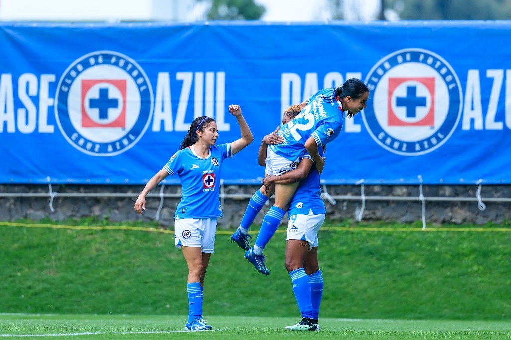 Cruz Azul beats Santos in Liga MX Femenil