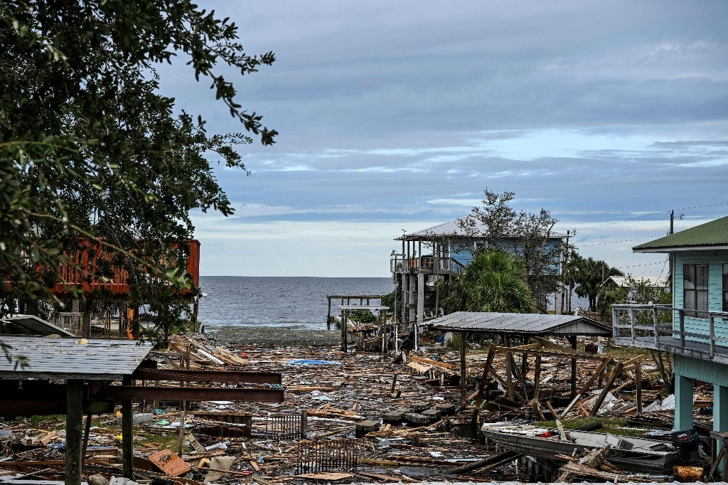 Hurricane ‘Helene’ leaves at least 53 dead in the US