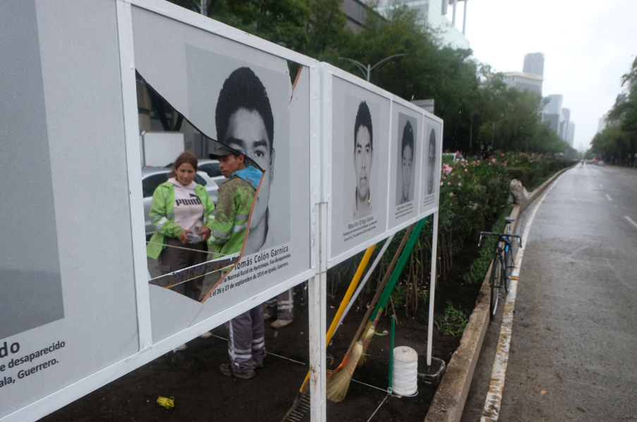 Memorial of the 43 installed on Paseo de la Reforma is damaged