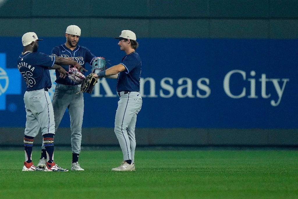 DeLuca, Lowe contribute homers in Rays’ win over Royals