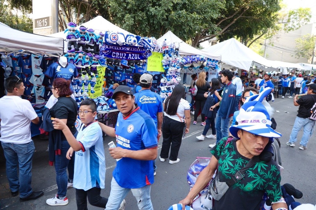 They denounce flannel business and road chaos at the Ciudad de los Deportes stadium