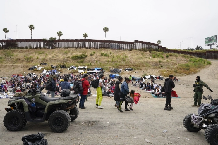 Deportaciones desde México cayeron 25% en el primer trimestre: SG