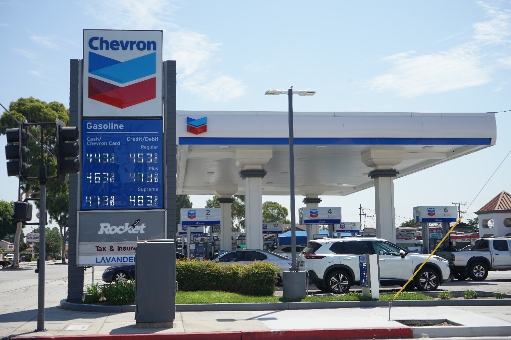 After 140 years in California, Chevron moves to Texas