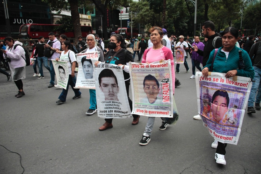 The arrest of ‘Cabo Gil’ was a pending issue with the government: parents of the 43