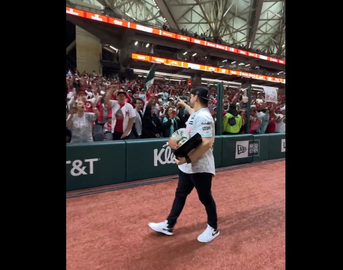 Diablos Rojos celebrate their 17th LMB title at home