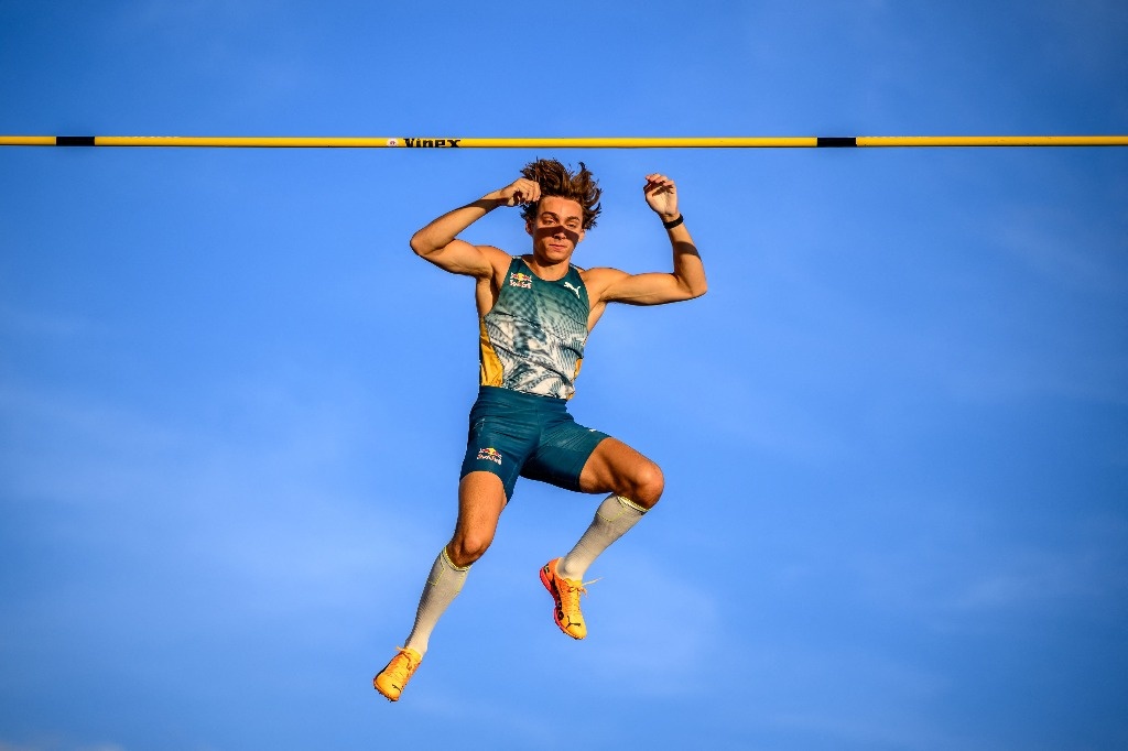 Sweden’s Duplantis raises his pole vault world record