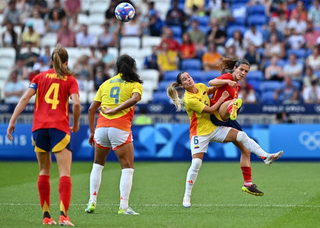 Spain defeats Colombia on penalties and advances to the women’s soccer semifinals