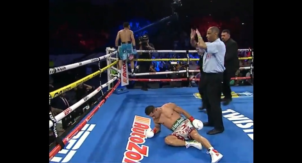 A devastating Angelo Leo snatches the belt from Luis ‘Venado’ López