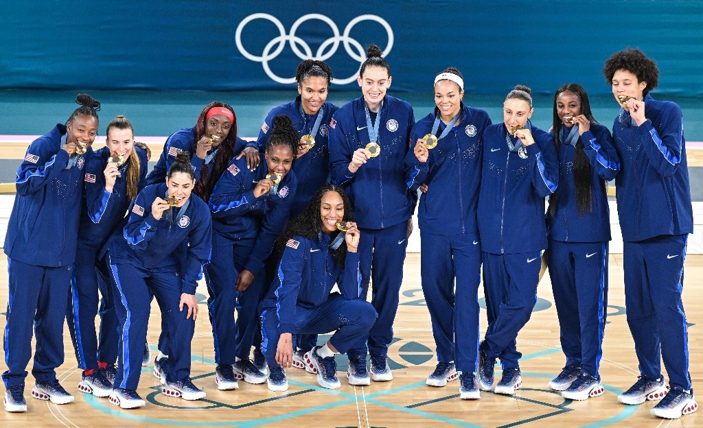 US beats France 67-66 in women’s basketball final