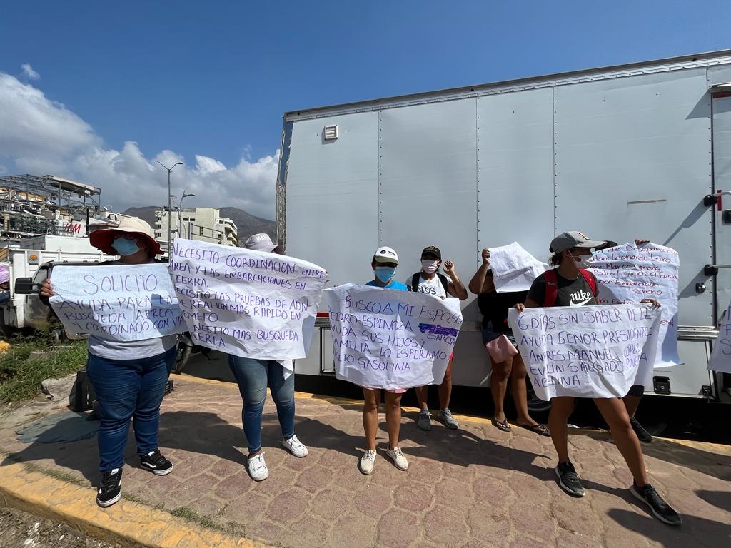 La Jornada Familiares De Pescadores Protestan En Acapulco Piden Grupos De Búsqueda 3019