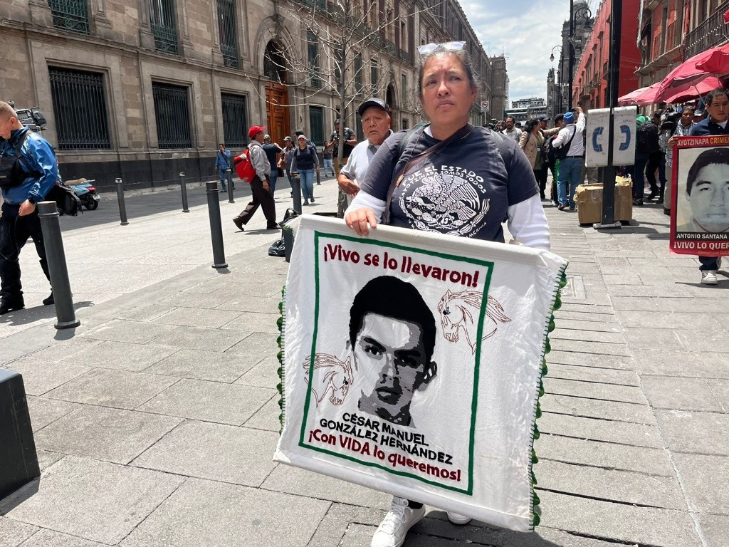 Government will not close investigations into Ayotzinapa case