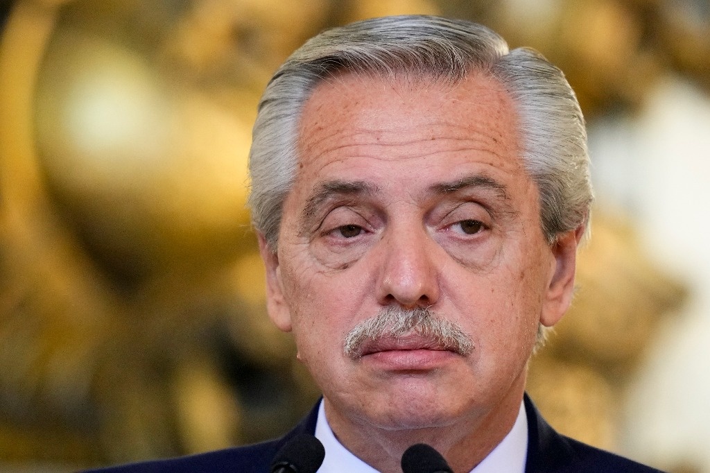 Former President Alberto Fernández charged for his handling of the pandemic