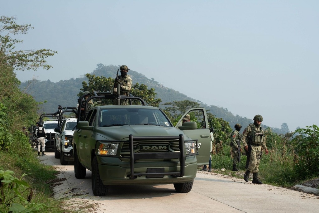 Two soldiers are investigated for the murder of six migrants in Chiapas