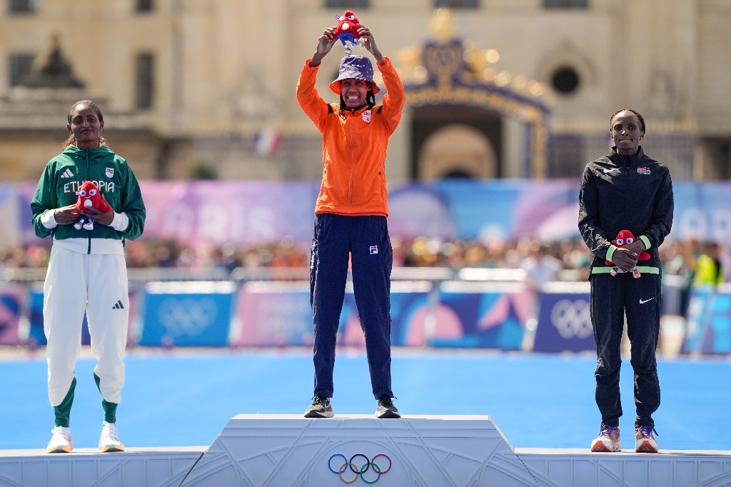 Dutchwoman Sifan Hassan wins Olympic gold in marathon