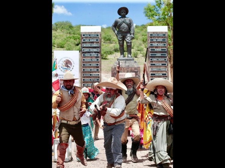 Llevan al teatro su valor y lucha para liberar a su pueblo