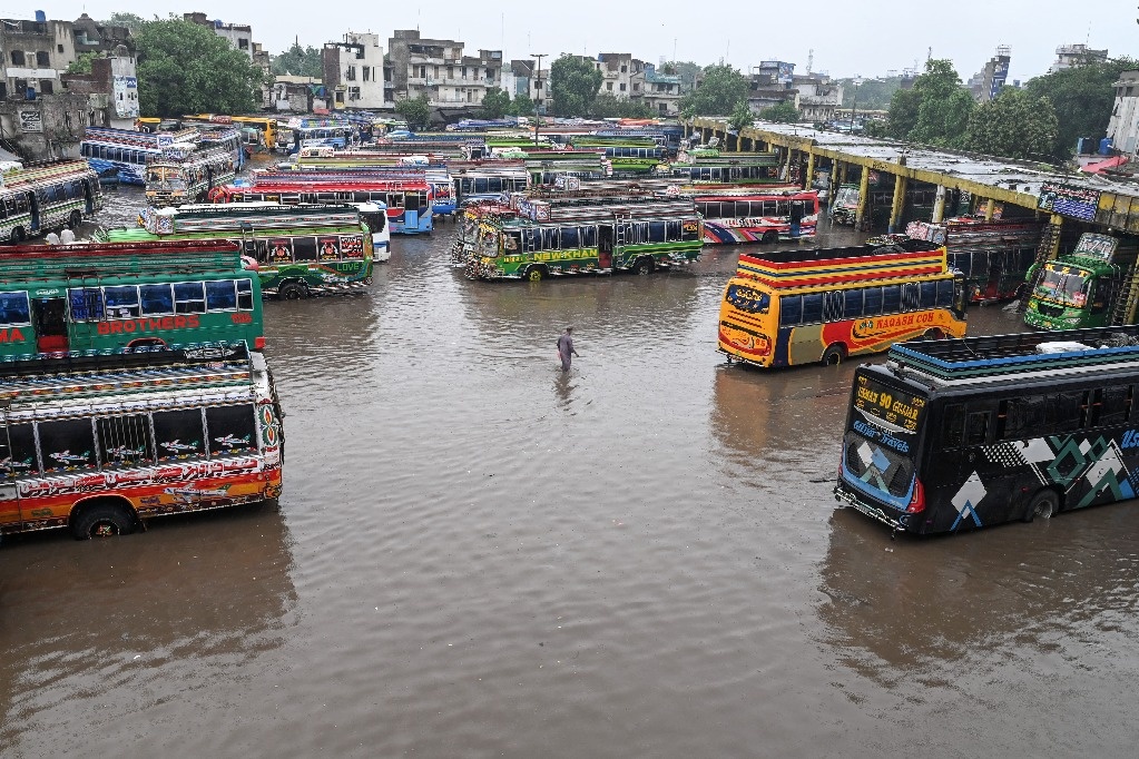 Torrential rains in Pakistan leave at least 30 dead