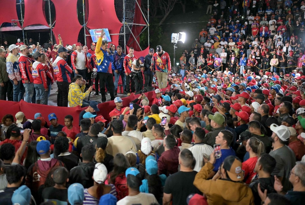 Maduro wins Venezuelan election with 51.2% of votes