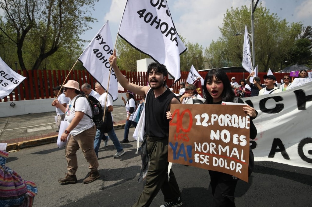 March to demand that deputies reduce the working day to 40 hours