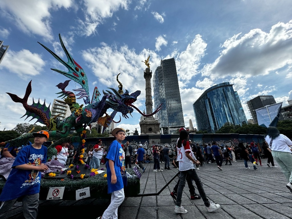 More than 200 alebrijes invade the heart of the city