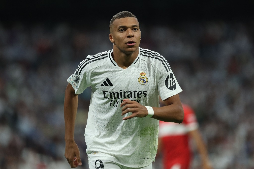 Mbappé rejects rape case after media reports