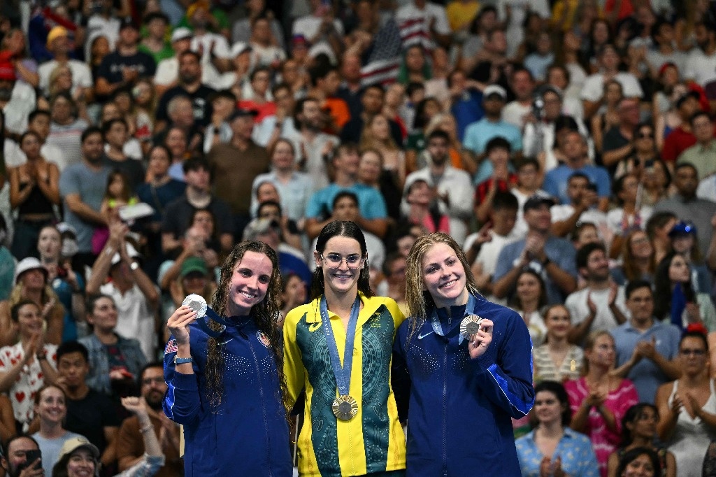 McKeown and Wiffen break Olympic records with pair of swimming golds