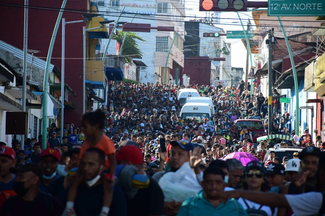 La Jornada Miles De Migrantes Exigen Documentos De Libre Tránsito En Chiapas 6451