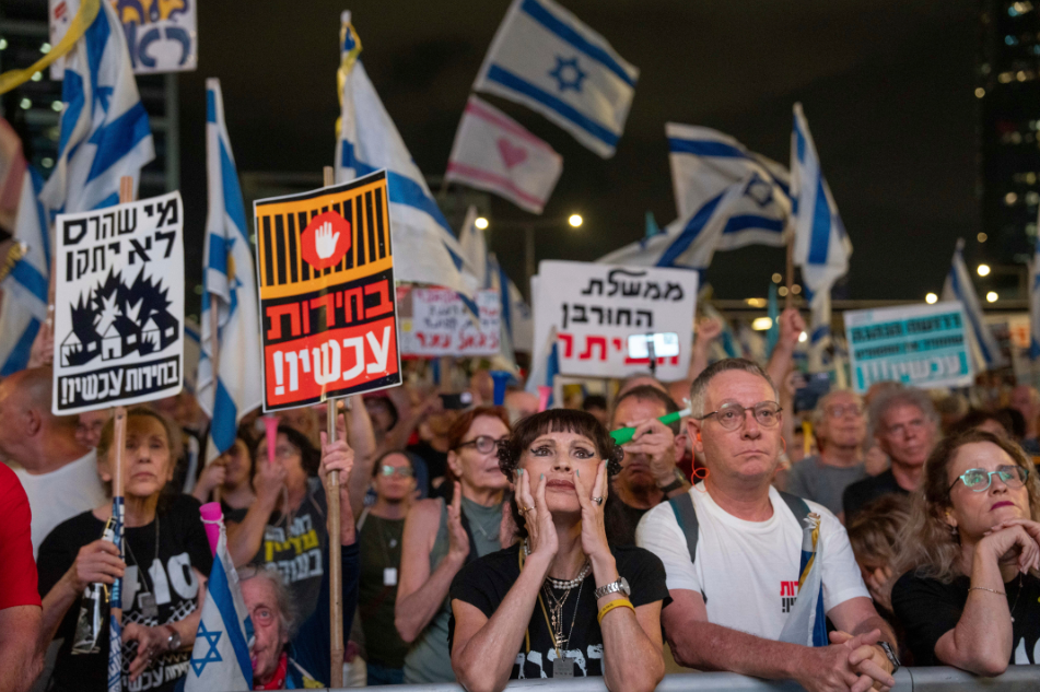 Thousands protest in Israel after 6 hostages found dead in Gaza