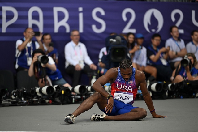 Noah Lyles competes in the 200 meters sick with Covid