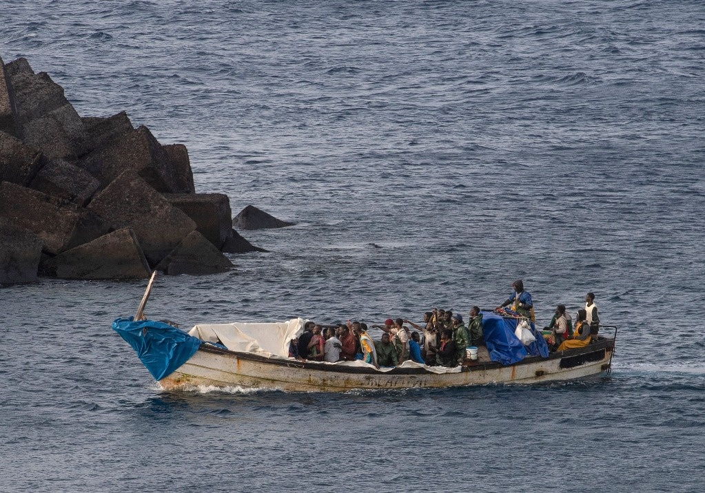 Nine migrants dead and 48 missing after boat capsizes in the Canary Islands