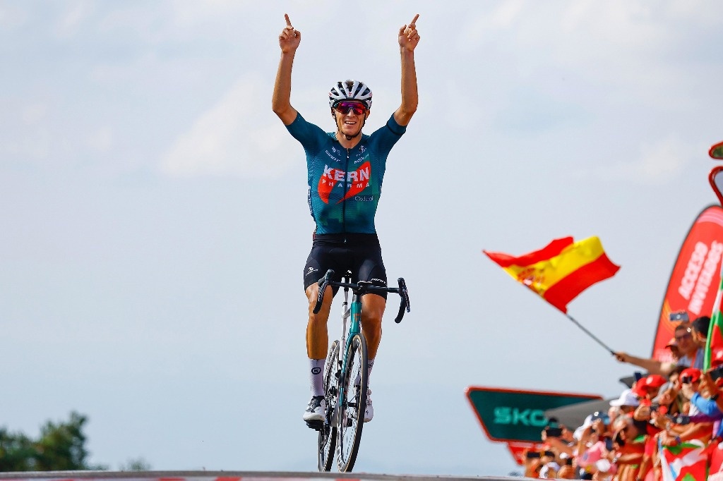 Pablo Castrillo wins stage 15 of the Vuelta a España