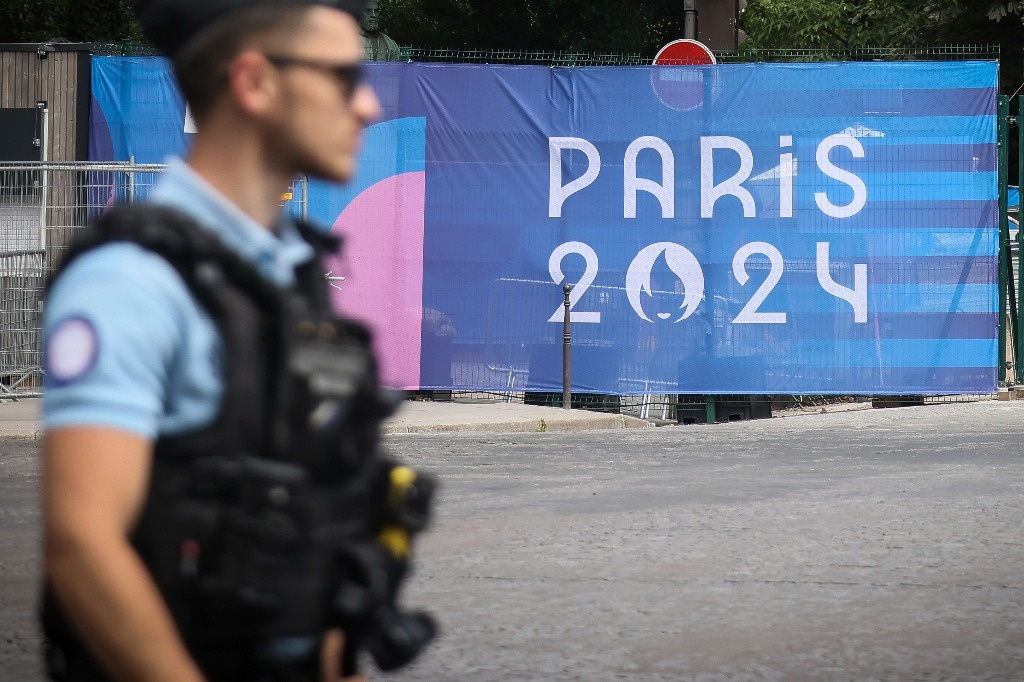 Paris finalizes preparations for Olympic Video games