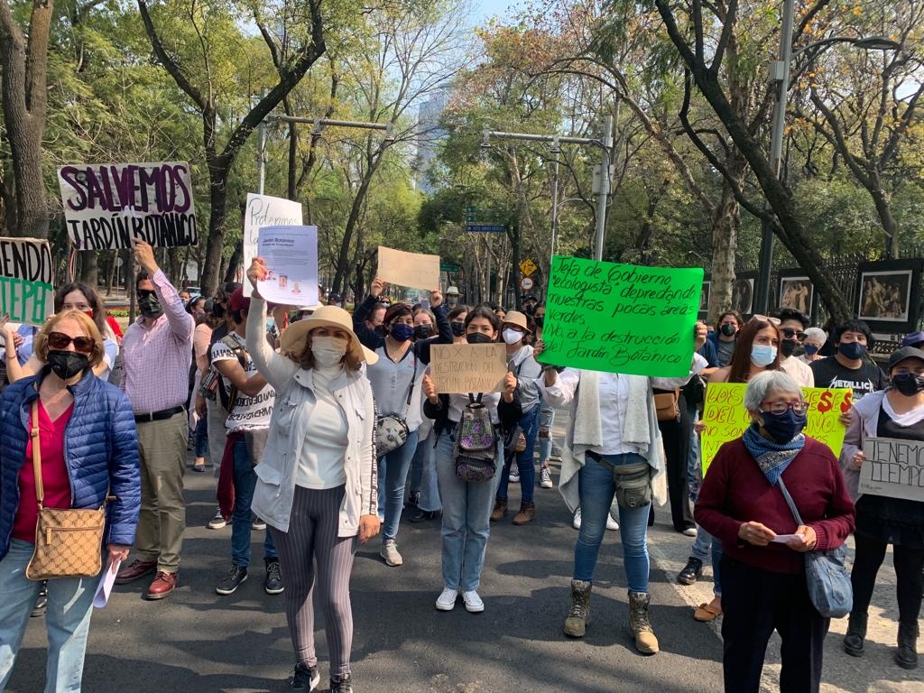 La Jornada - Protestan contra proyecto que convertirá a Jardín Botánico ...