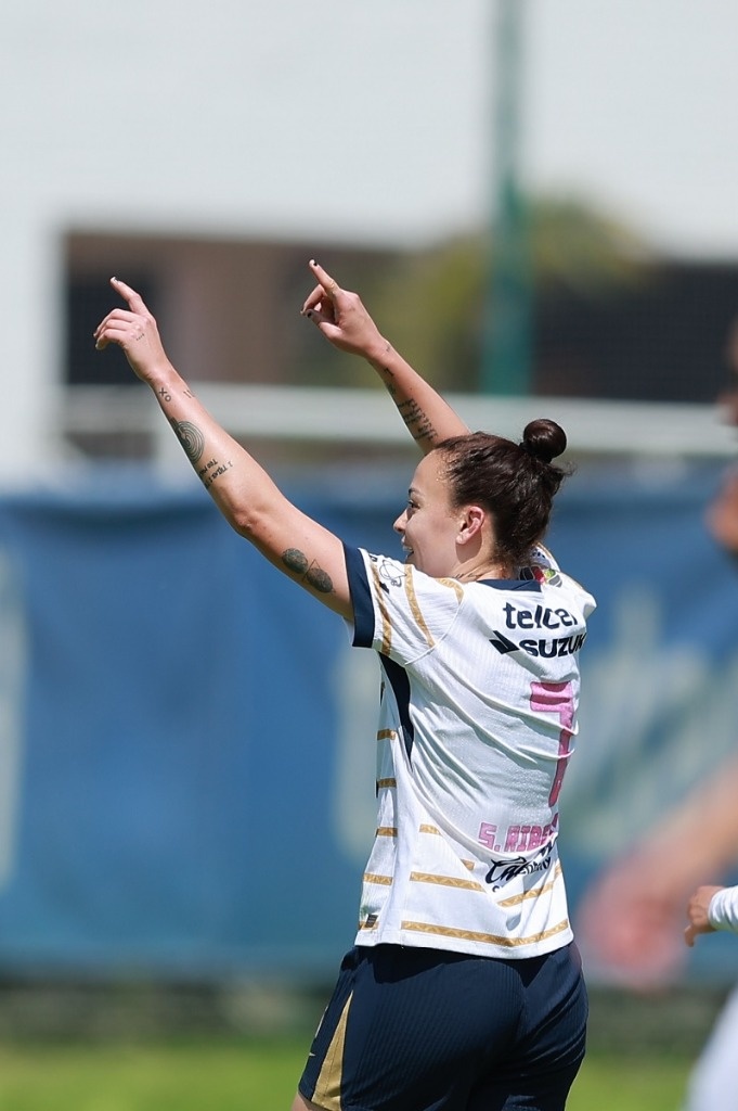 Women’s Pumas beat Cruz Azul 5-4 and establish themselves in the league zone