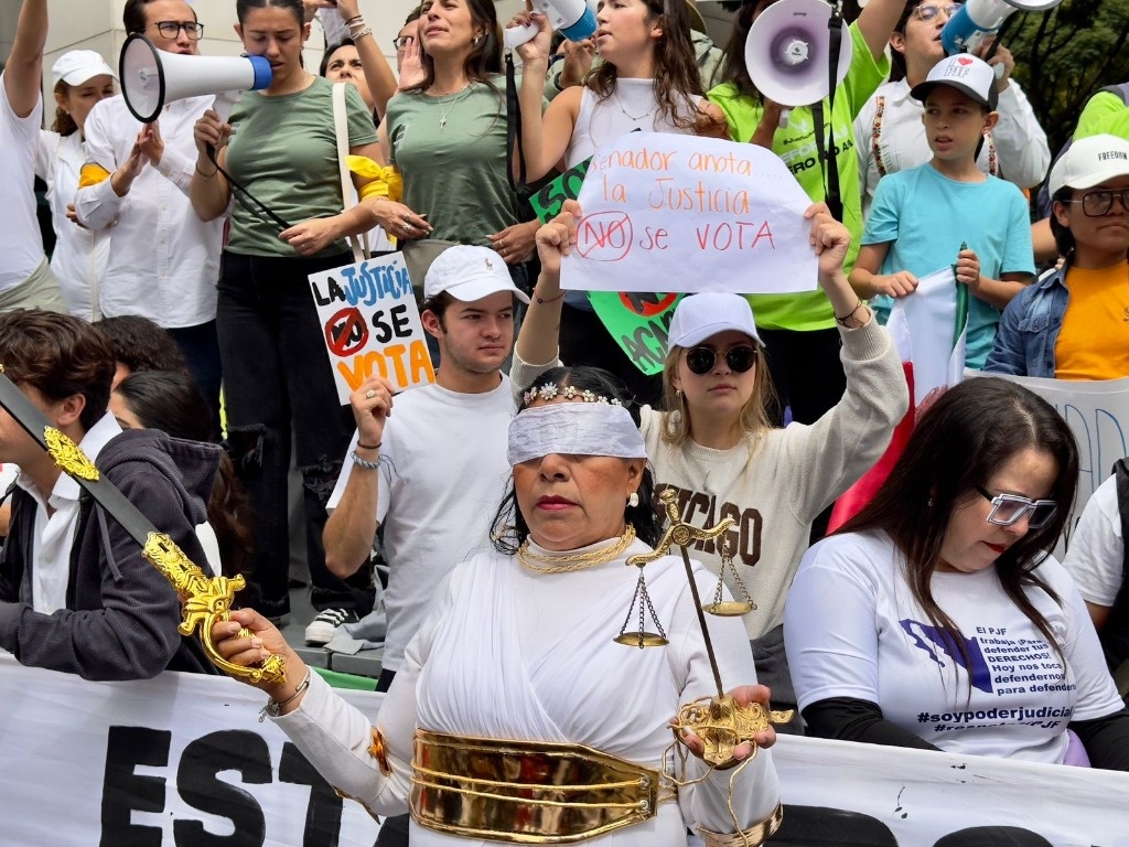 Jufed workers demonstrate against the reform of the PJ